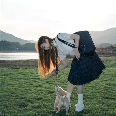 恰似流火入寒渊